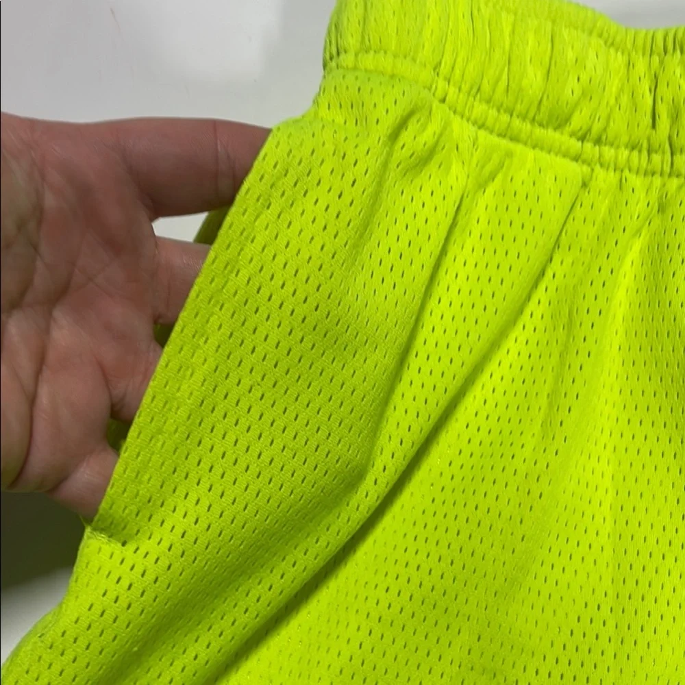 Boy’s Neon Yellow Athletic Shorts‎ Size 8/10 Med -  4210